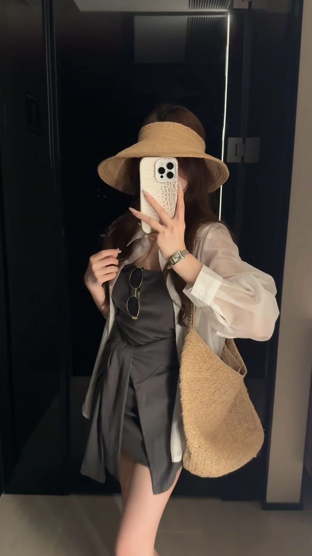 cd1c83aa12664dd982ba0575c6132552