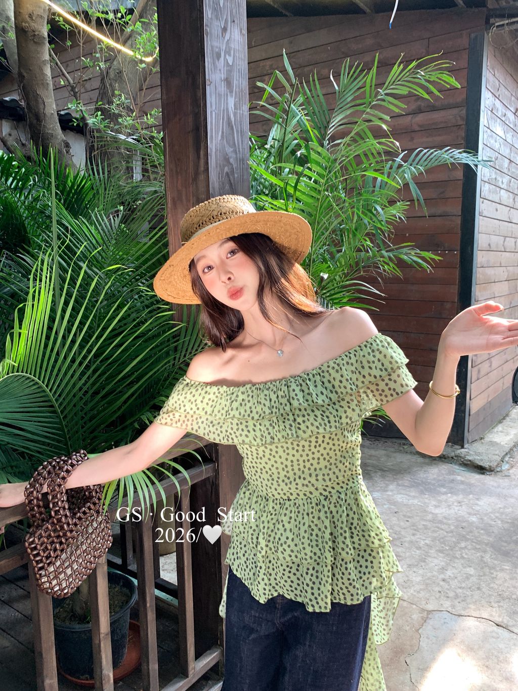 6156ef7d26867f312d5f3abc48f316f9