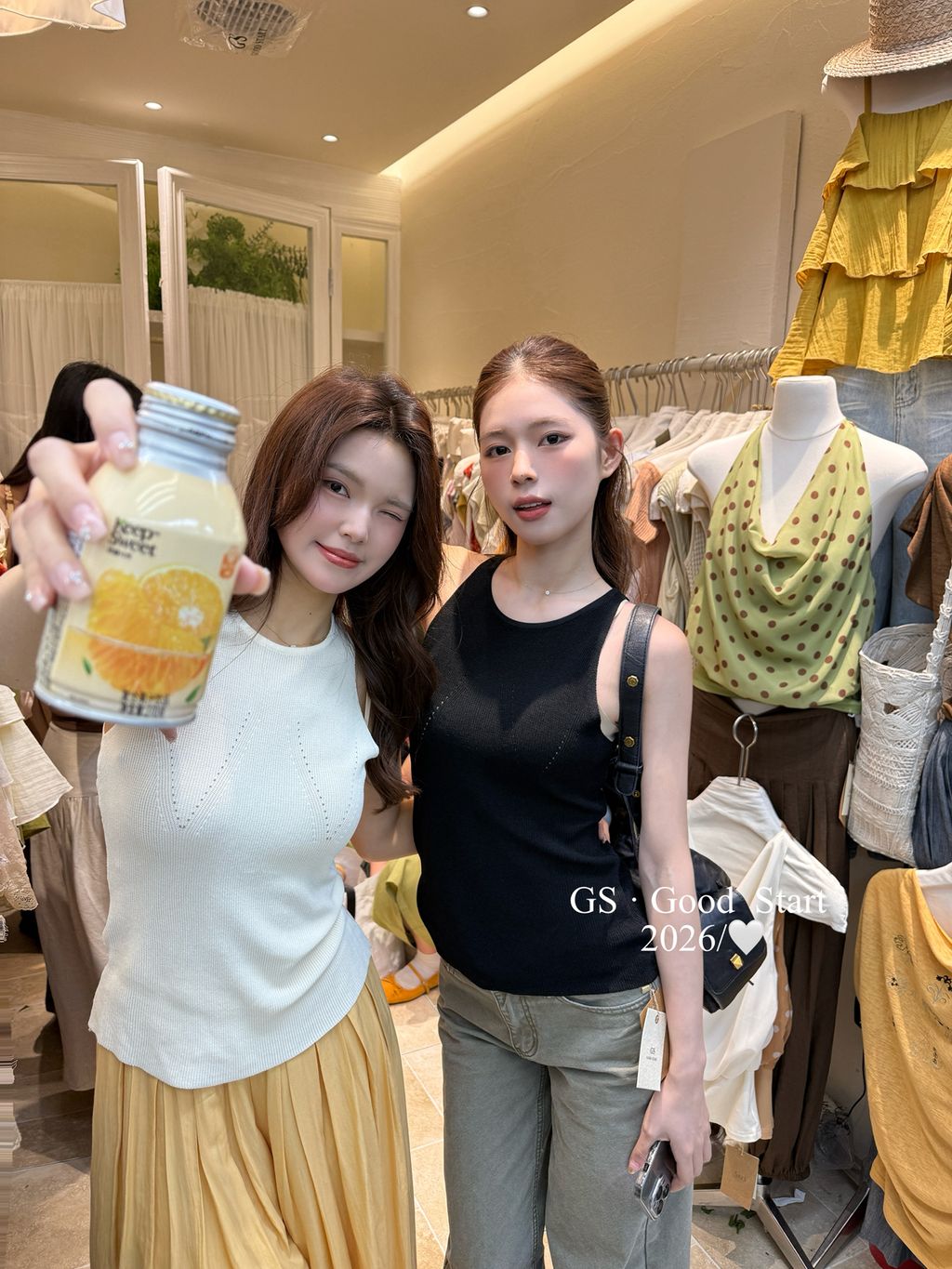 f000f6328fbf09726d6b38c3e2c57771