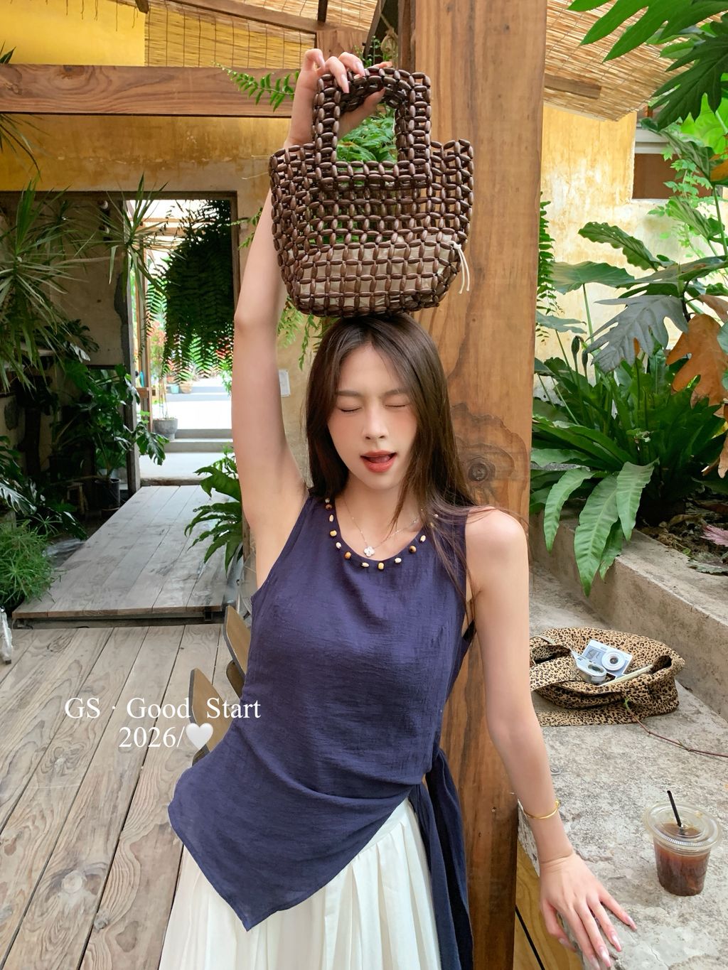 866c78c81755605aa640e4a9785b8b5f