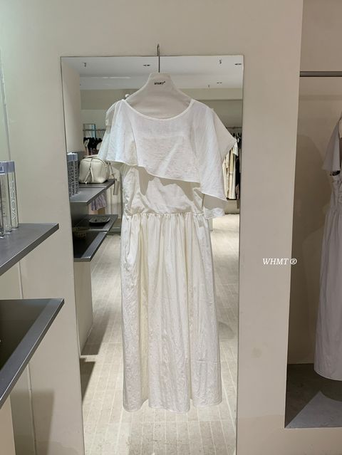 4b0693cf6672dcb066bf9d7c8a37a01e