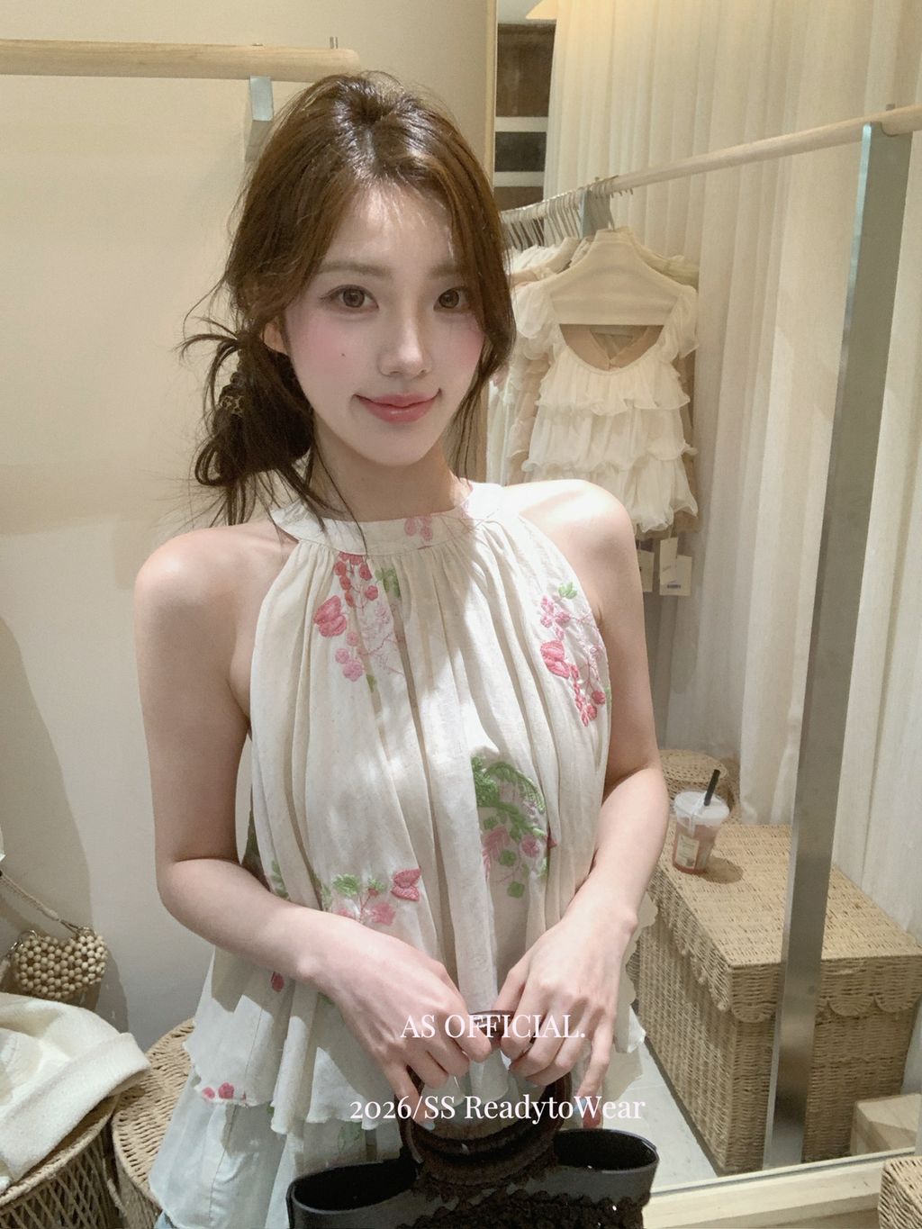 2edf9de610a4f9f76448134b6b85724c