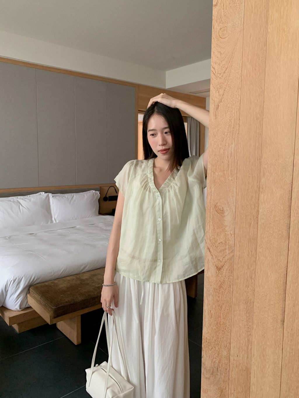 f4b731ebcd1d5d5ba5996d1106d8ed75