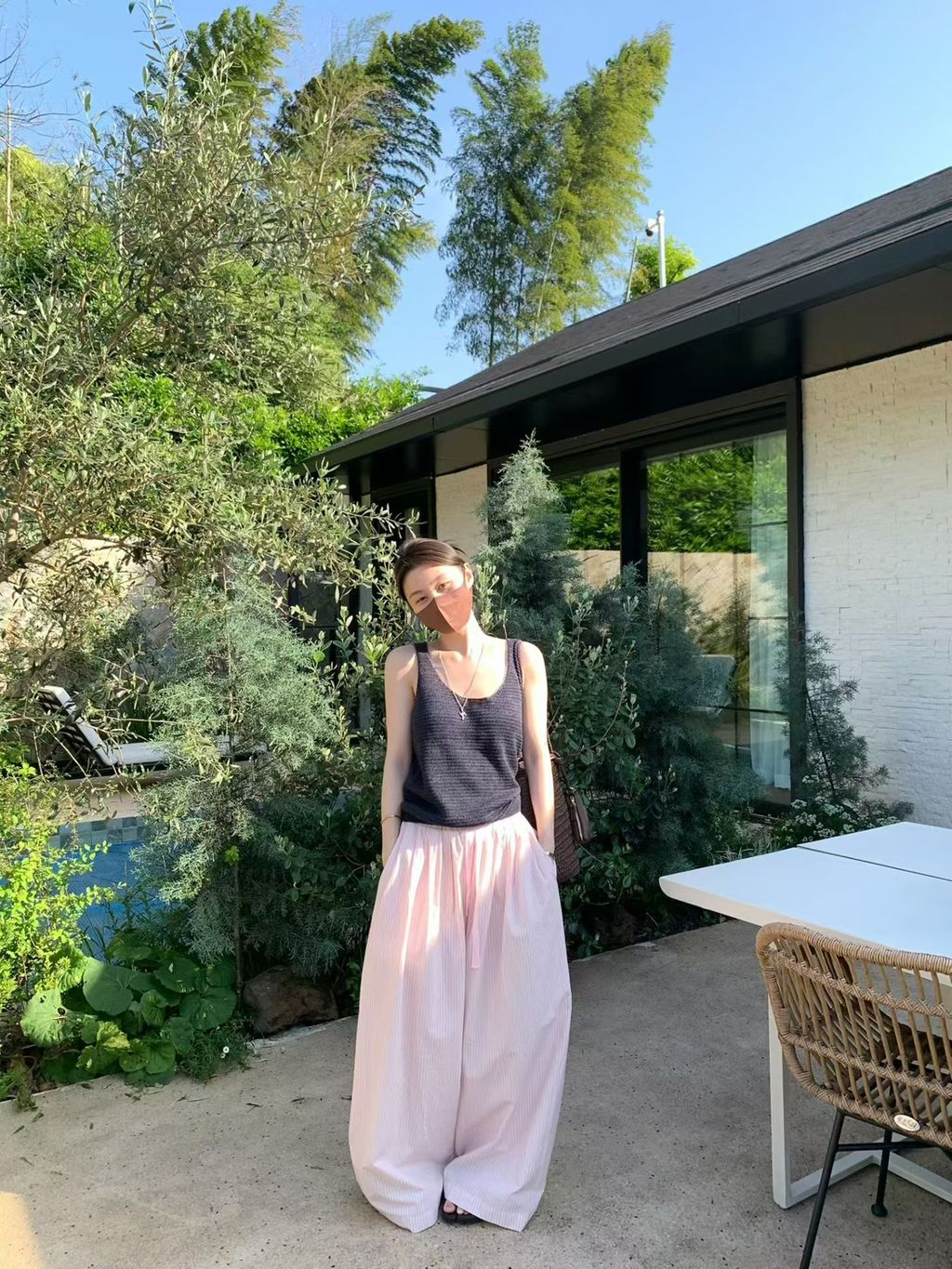 6584063111c71382b10ef9df55eda7d3