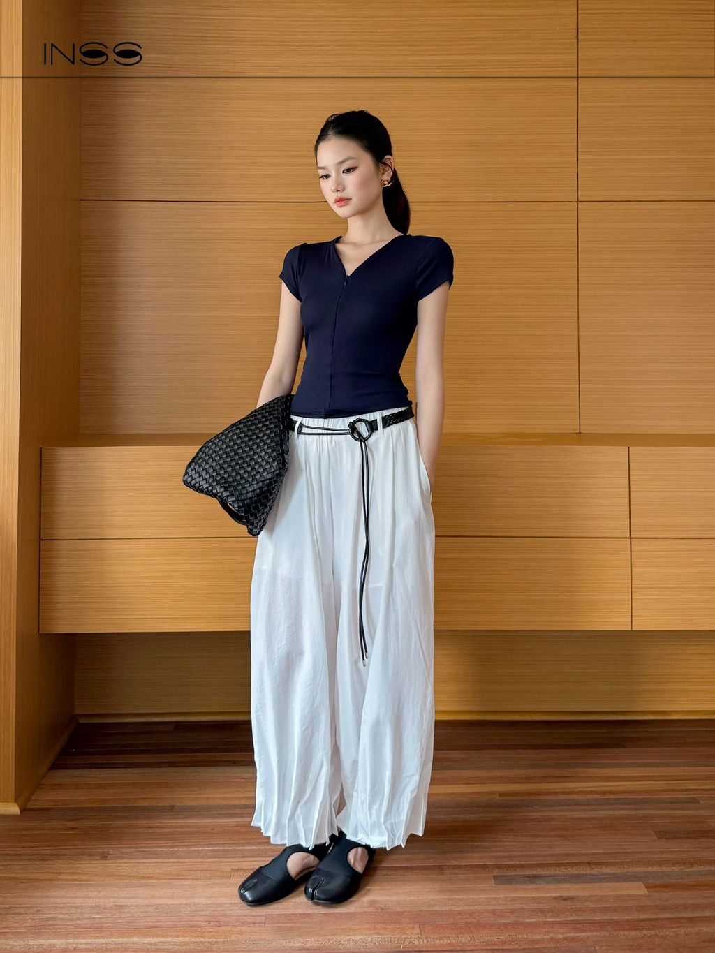 97ae98d7fba242c11bd668cafc922803