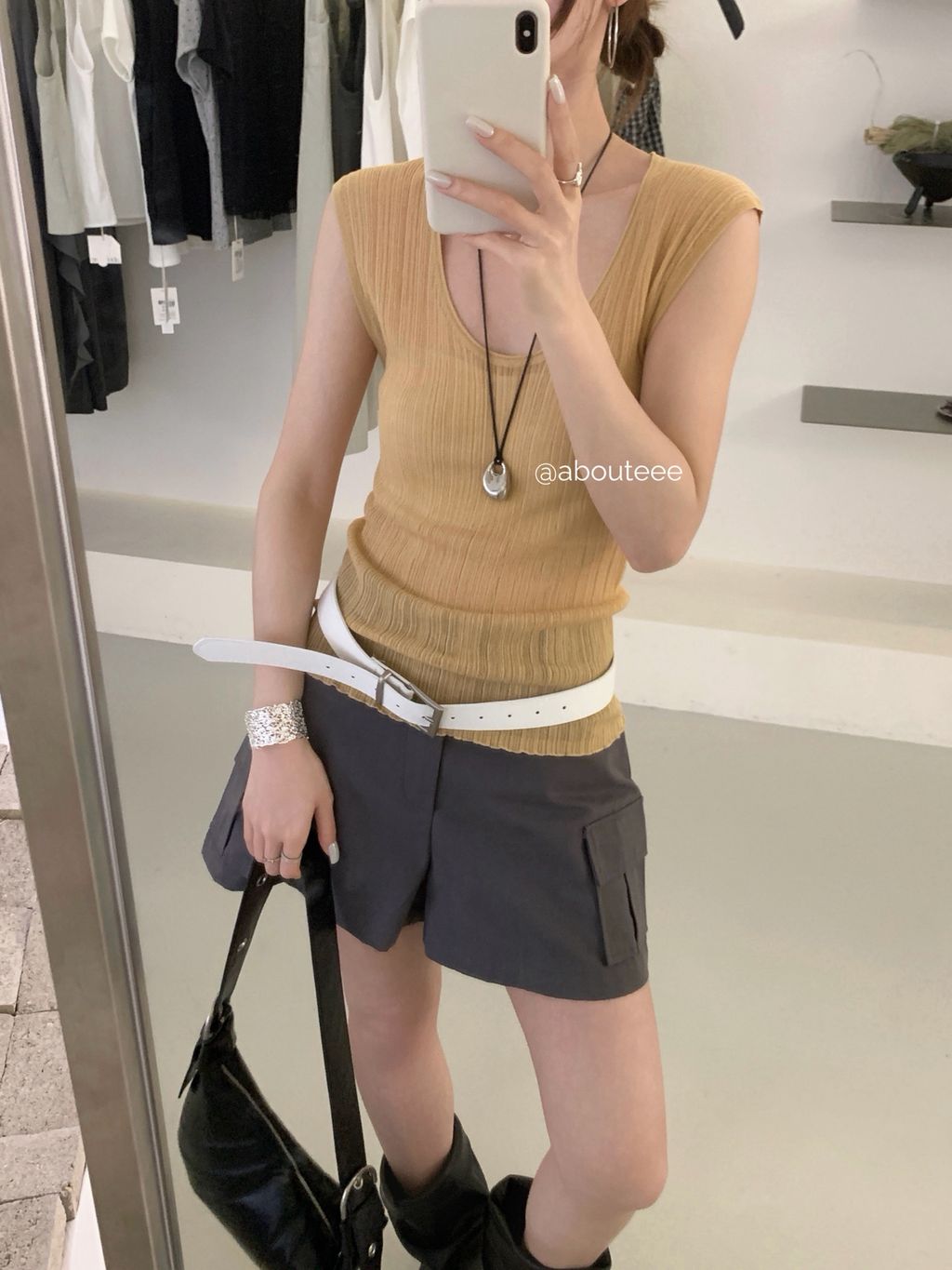 72220fc167fb10725033abadf97ee903