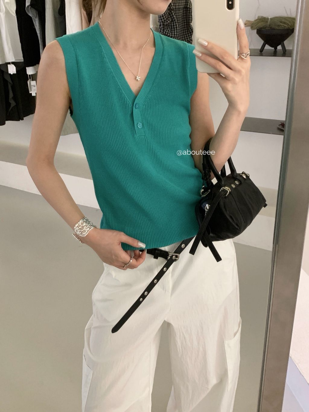 0a70f8d5d0b230efed02d467b6384c95