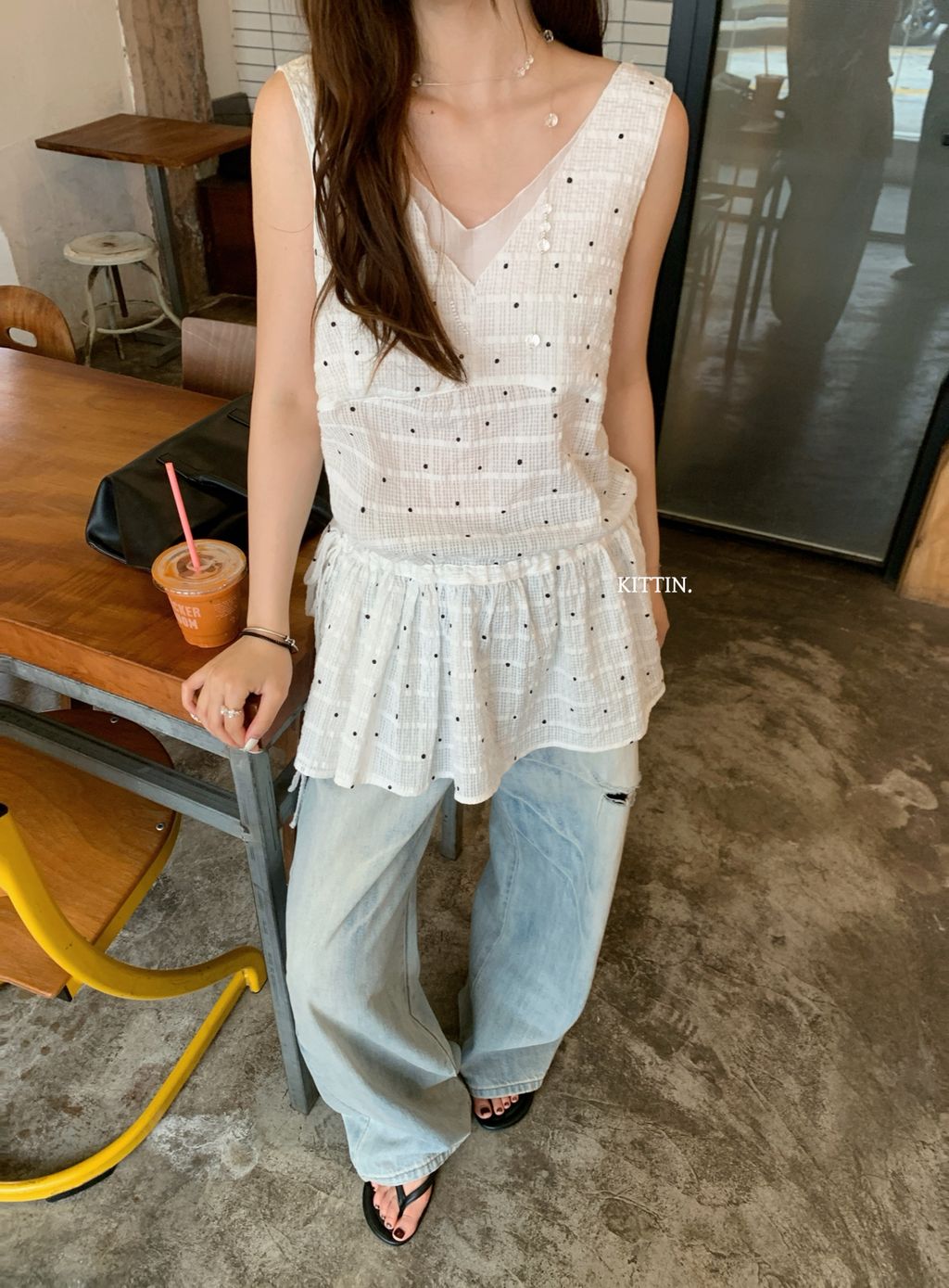 d553cc3e8bc0a514bc8d1ca9bb8cc20a