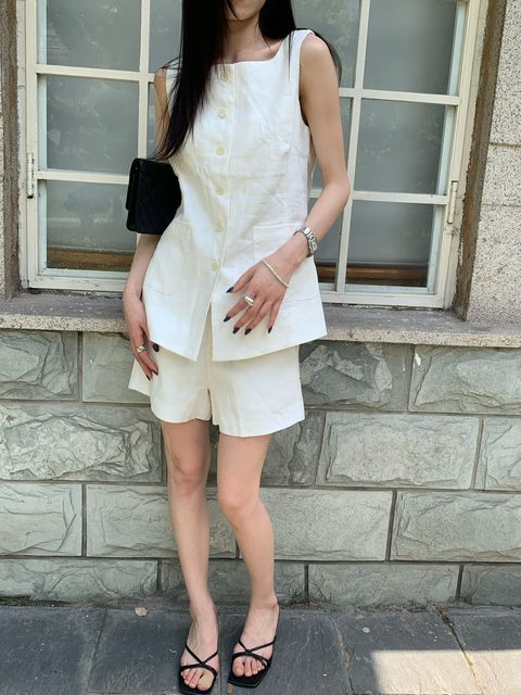 c74d7a6821eb5224f6536ef10f9e1b20