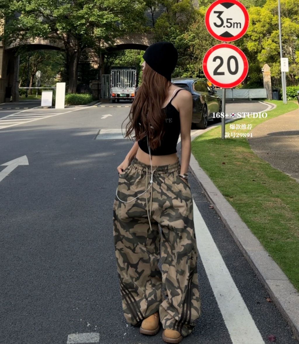 c6e353650496bf30cb5a1f1d2ac3b6cc