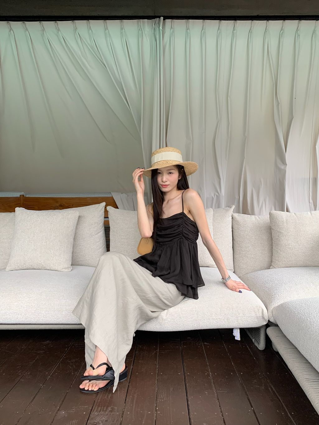 1e2ad98f53a5e760aebcc3751c9db6d1