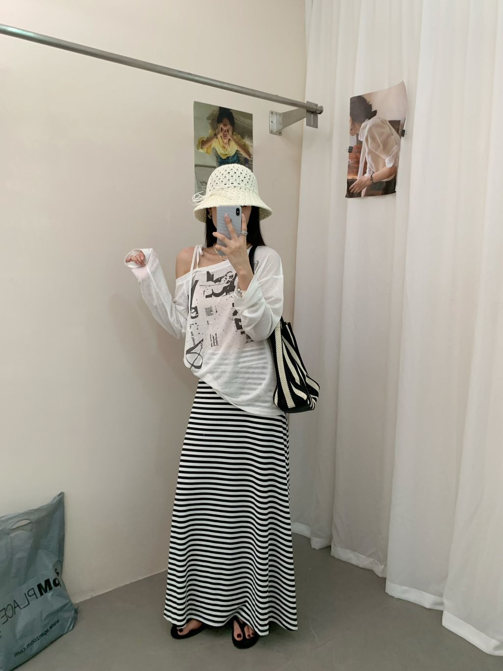ce06ff7d7aefac86cf5a69a3fdca0cd9