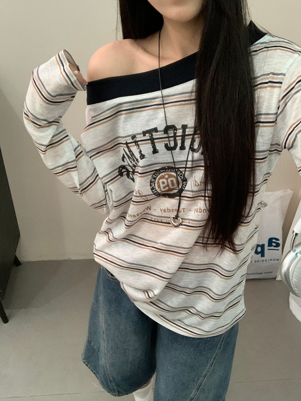 4c70ff7cb390ec195d9a96967da7ec52
