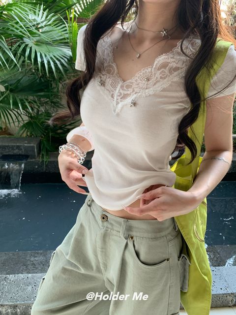 9e3916c2eeaf4e47d1a0bbc7c3977374