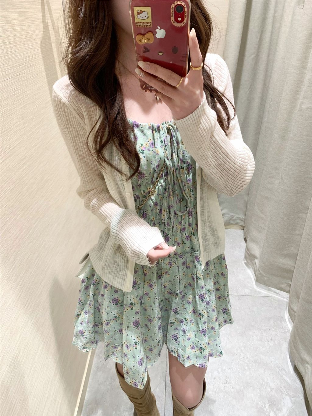 f8922a7e40654f8ffc43e9b129dd7806