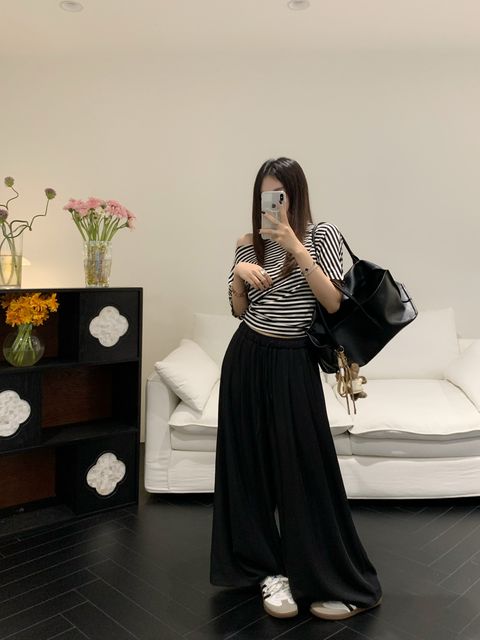 2dcb5f1e49a4349b58dcbb4b059385e4