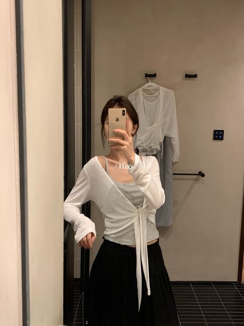 703d9023866f303653e7a6738893b74c