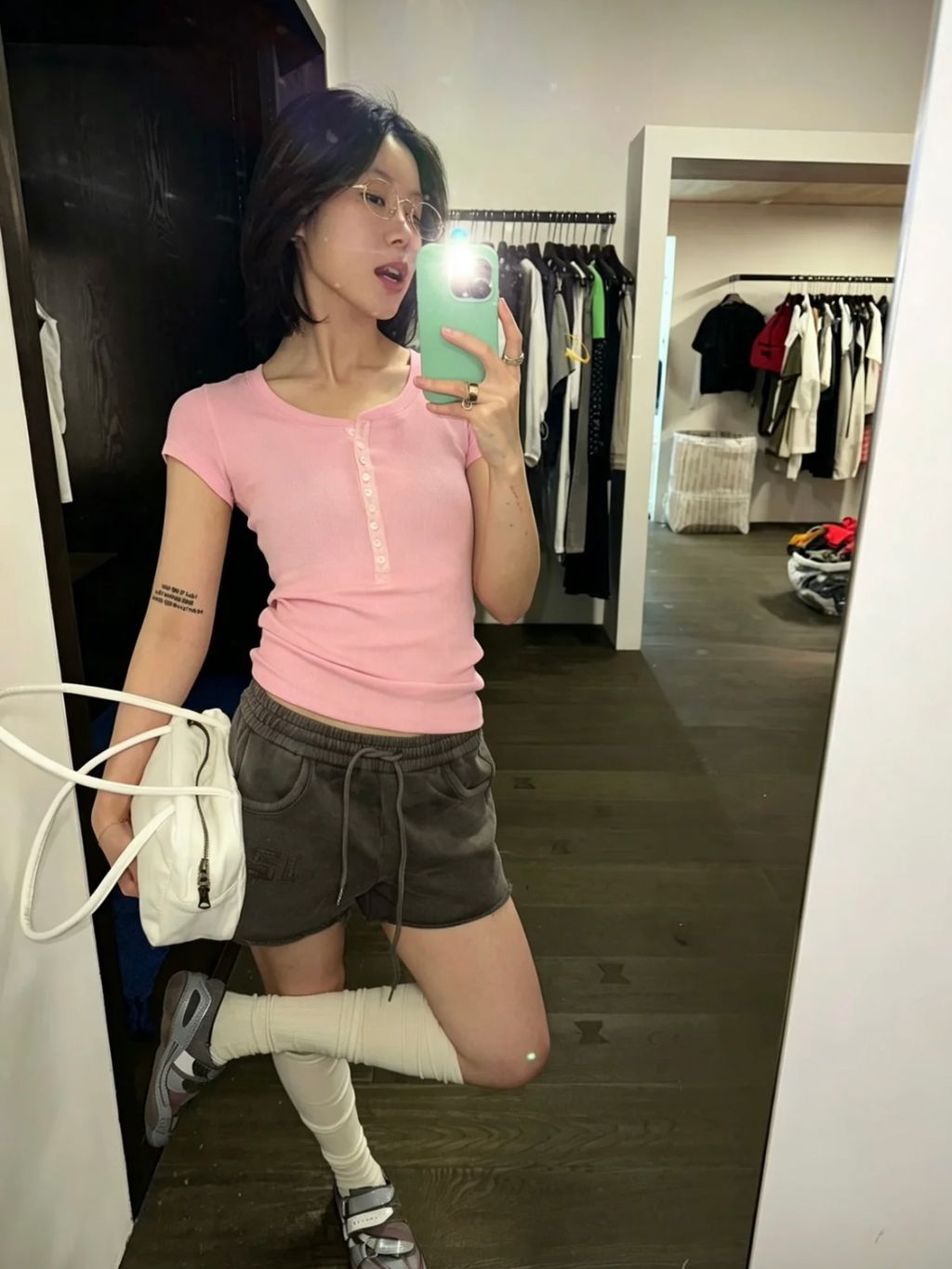 11b80e2d871253e11c1874f0c423e7fe