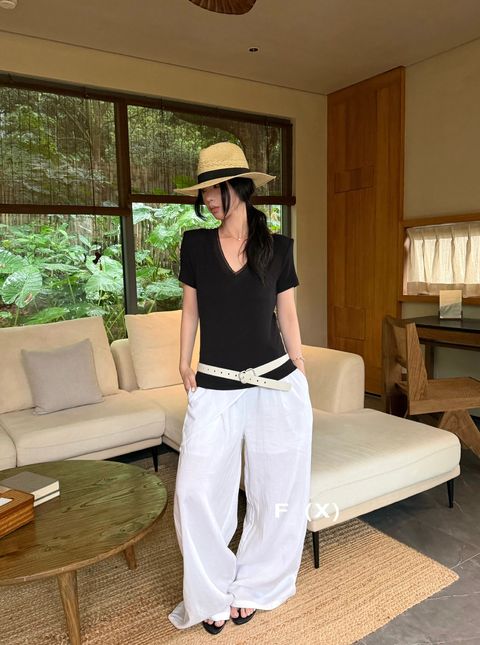 f1fb4ce8fb46faccc5f4eaa605cbdbcd