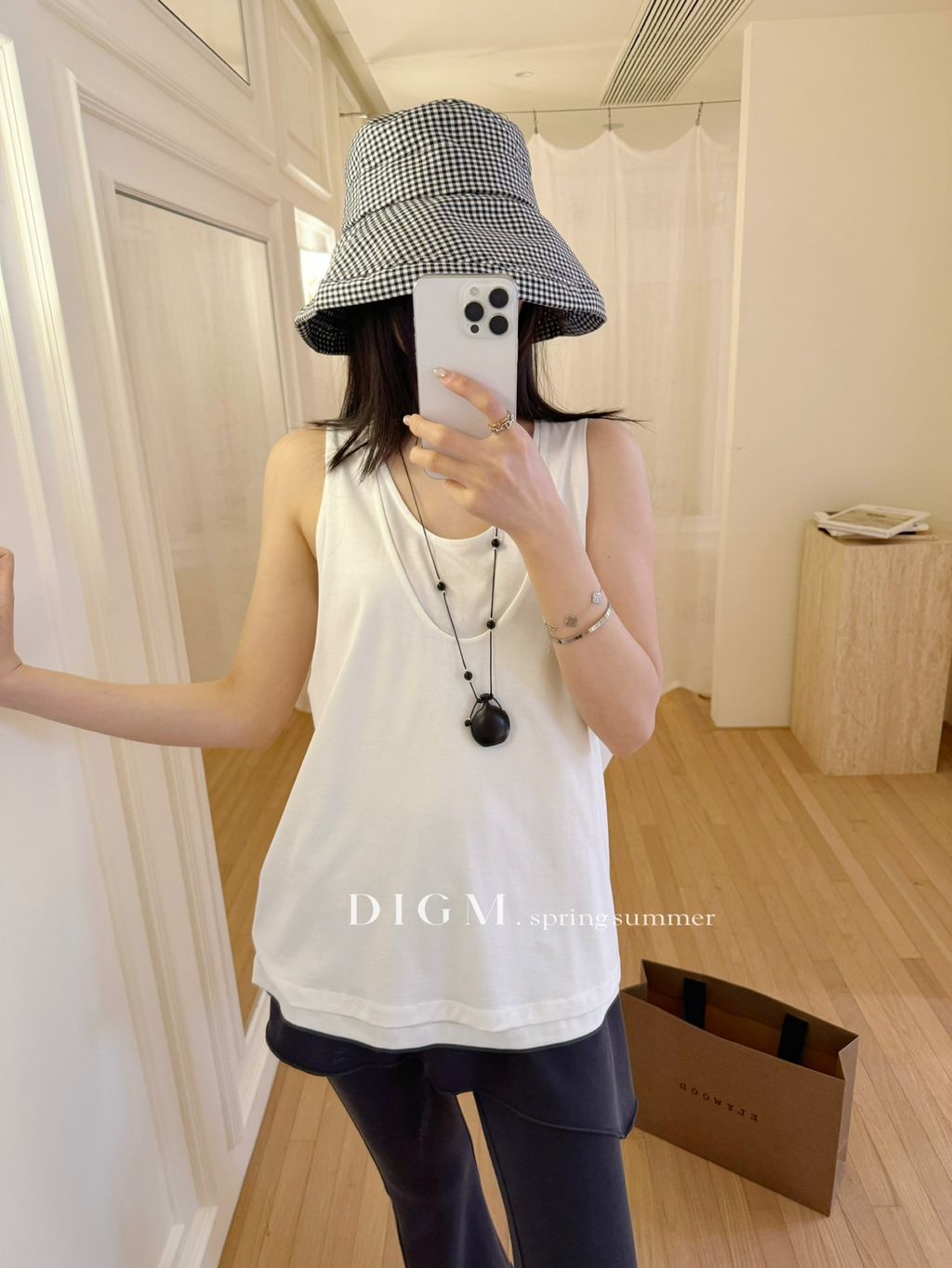 db5f1d429c5410ec7503bcc17cd2906c