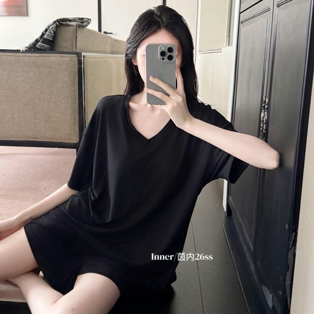 dedc68cfc8c8bc772b5ff1a000394bcb