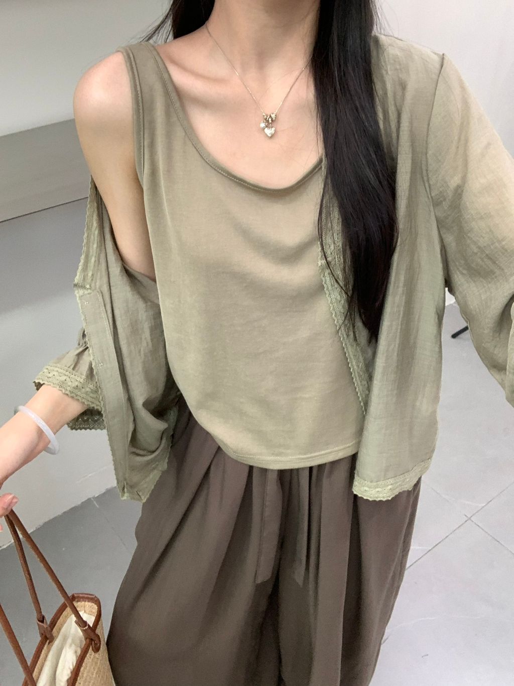 a2d3a83ab1c7e5178f3e4376441a6f32
