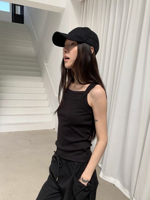 284067b39f087bbd9ccbeaf01ca61d20