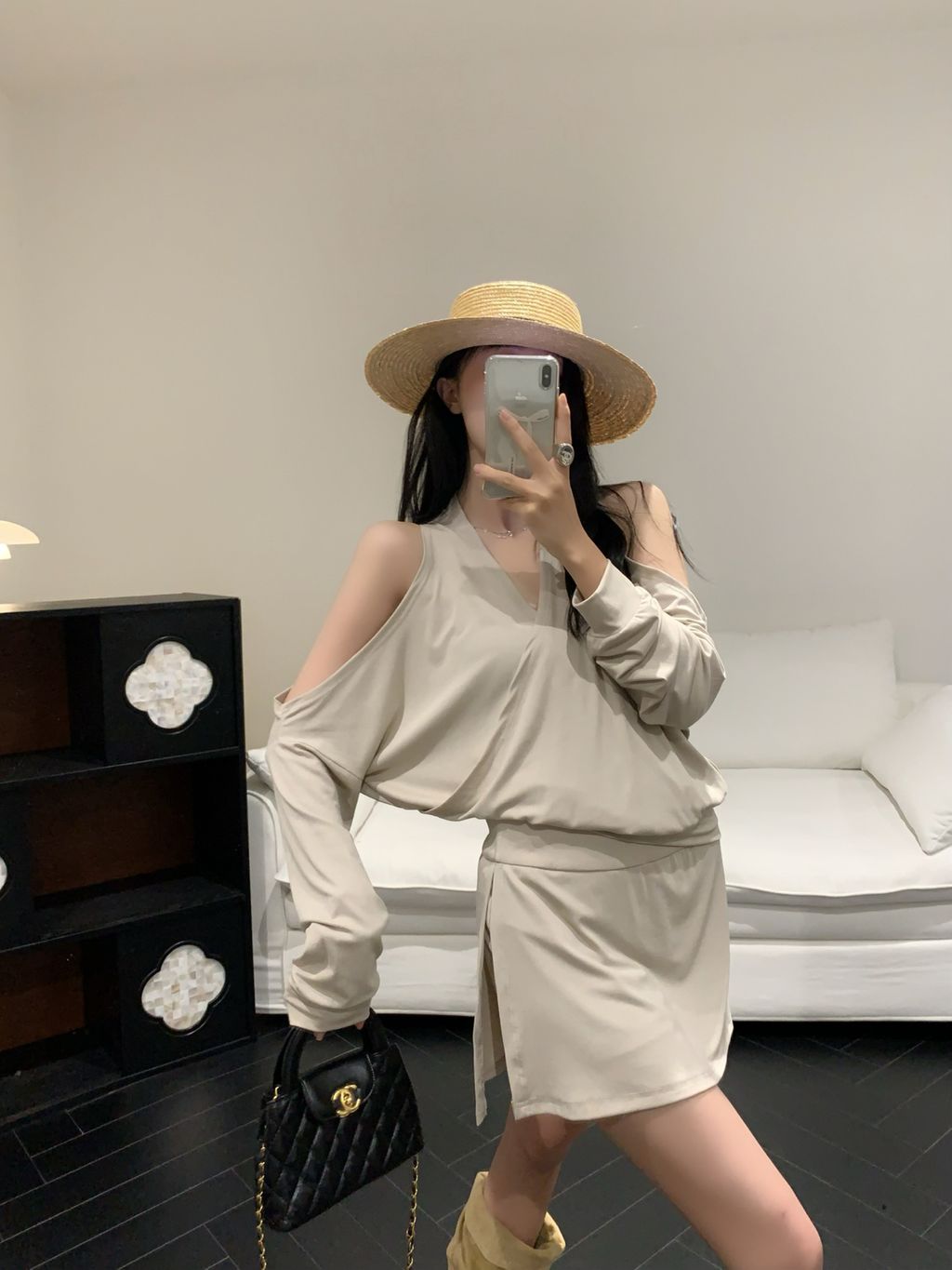 67db24f224738401e16f21dc1222085b