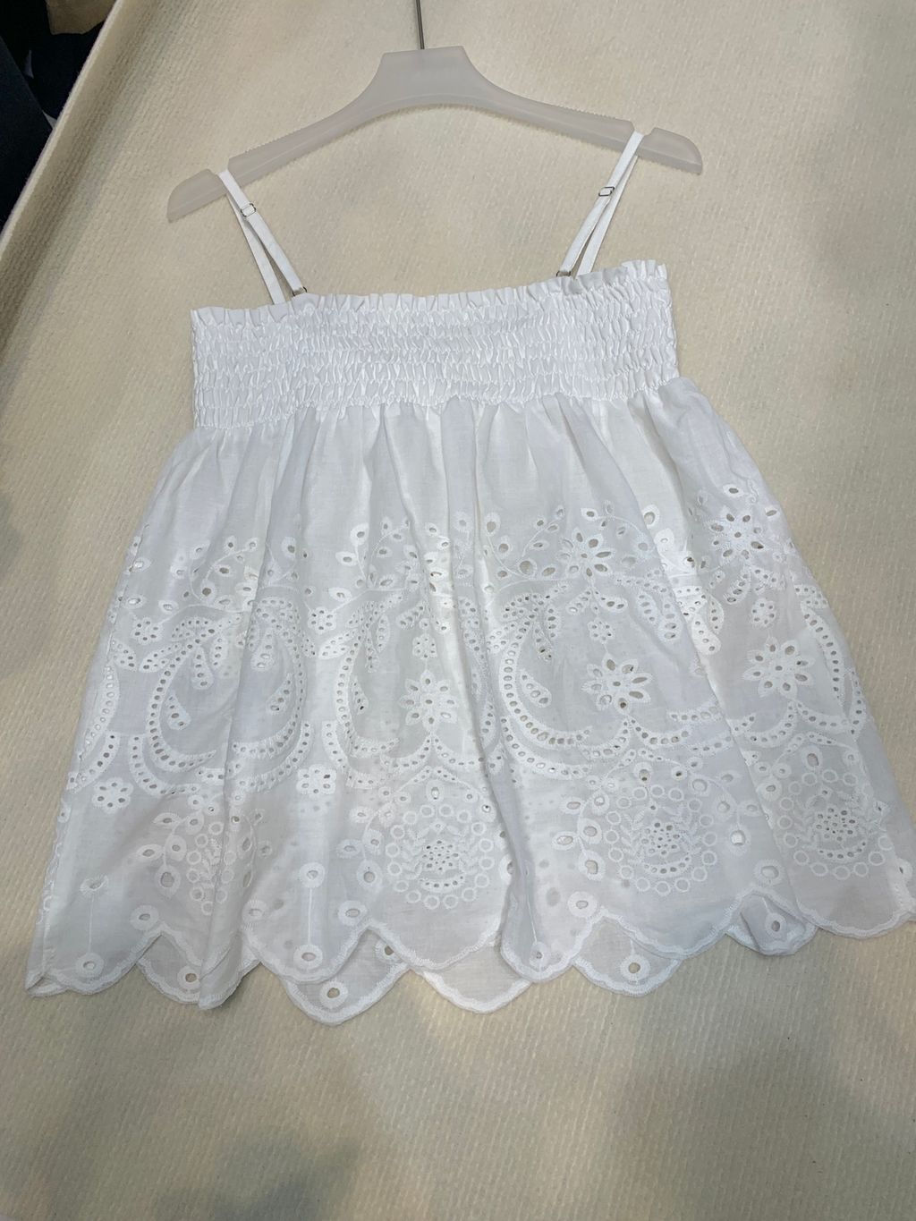 ba72995db770a9365143d284695cc590