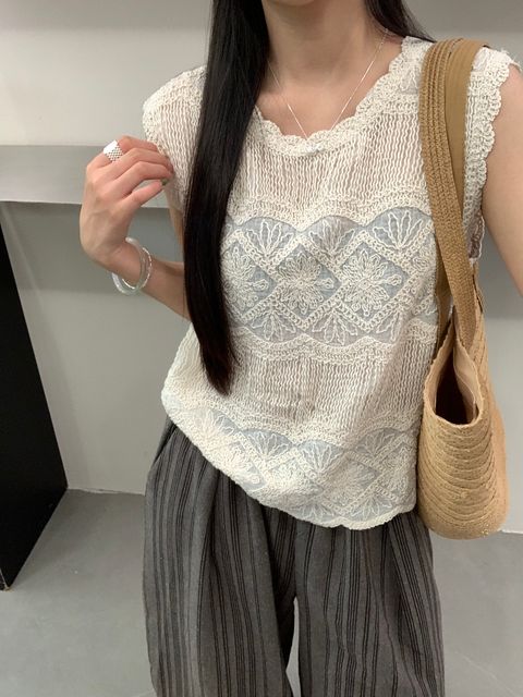 abf490d468b42f58116451609eeee49e
