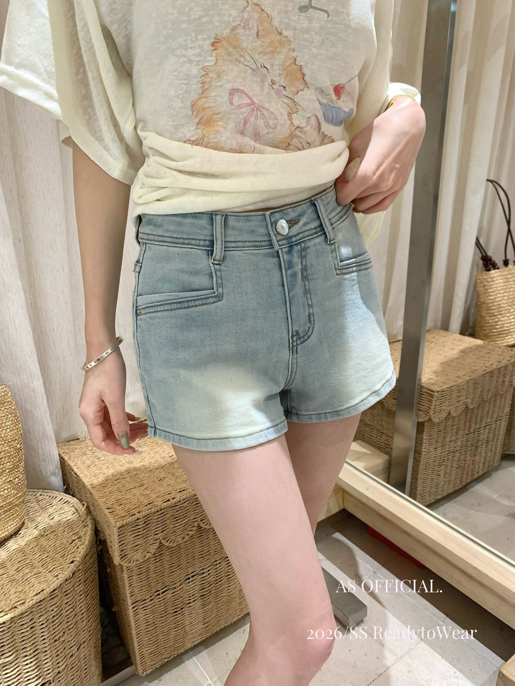 abca83c479fceed937f6df5568e48563