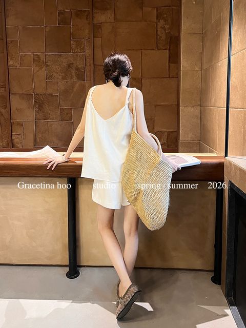 087656467ff57cec6fc8732ef64b4528