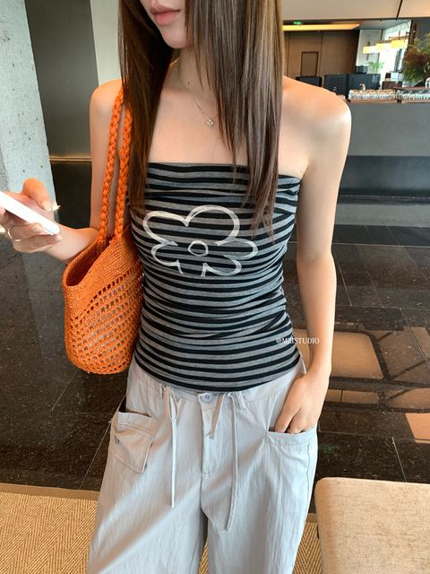 9d9a703a0dfd129c878366e8052f228e