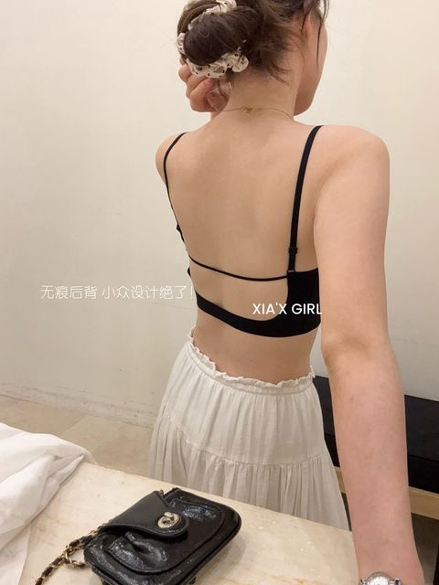 888aad6b6277f17acc27d7400523465b