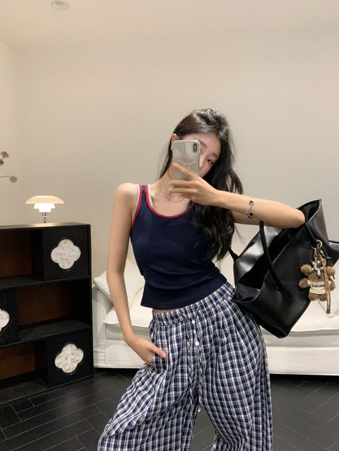 c8f30cefa4c8415f93b21da4c7e5f8bb