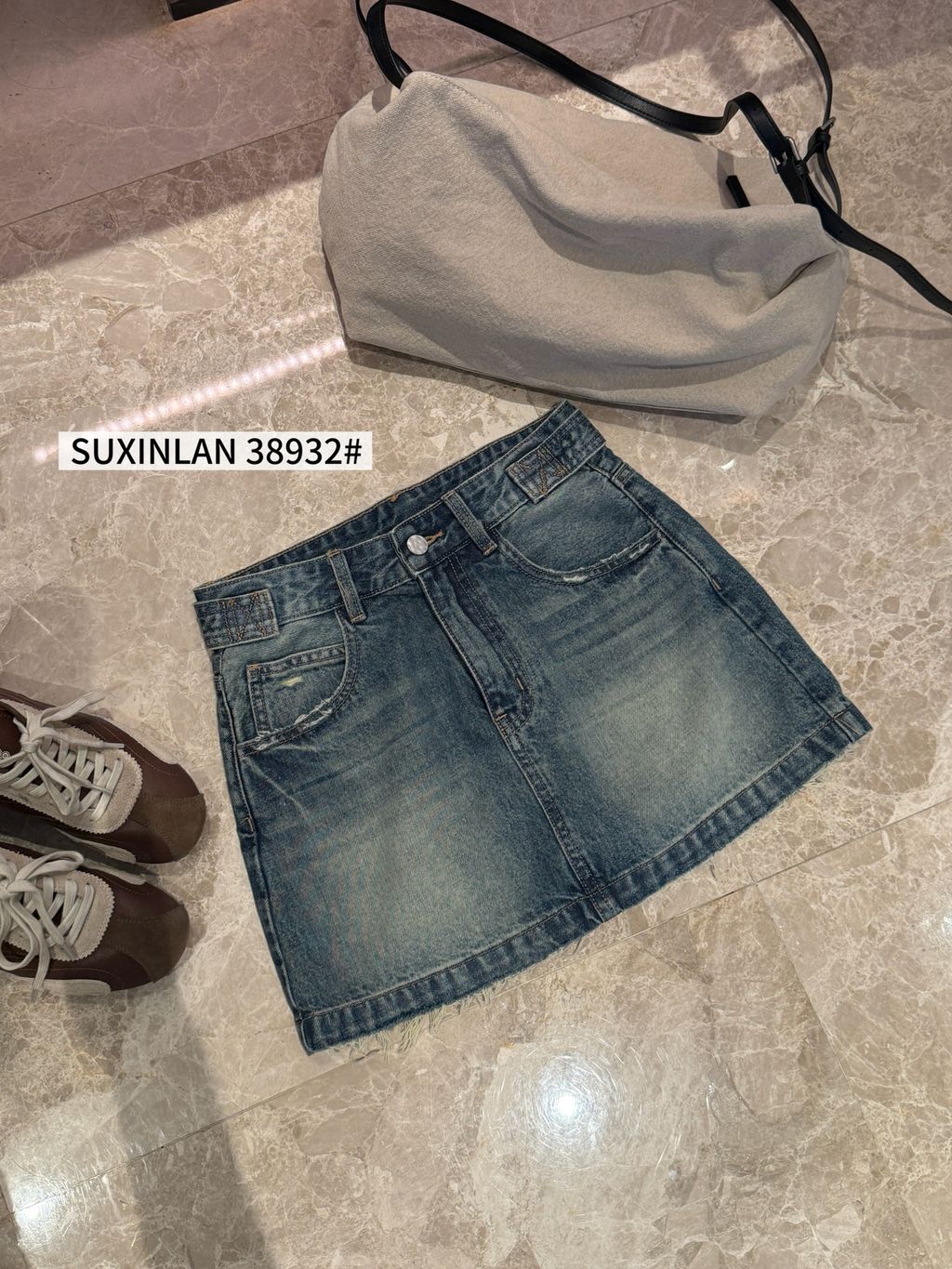 3dbbfff1ff58a72699b5645804dc68a0