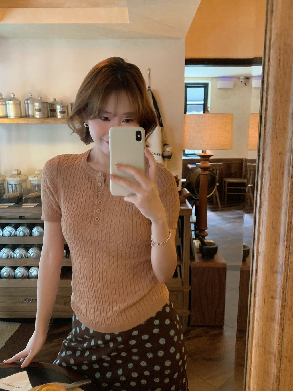 b45a98d4c528ee1014fd66014f954806