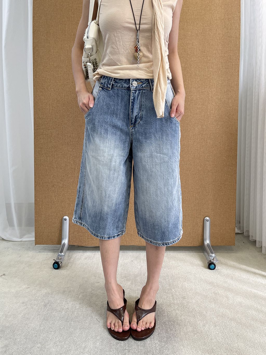 4160c7c26598d7379dc6cbaf81abe75f