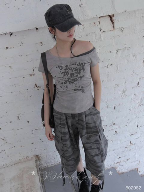 d8233334b5f29de219fcd56649173ee8