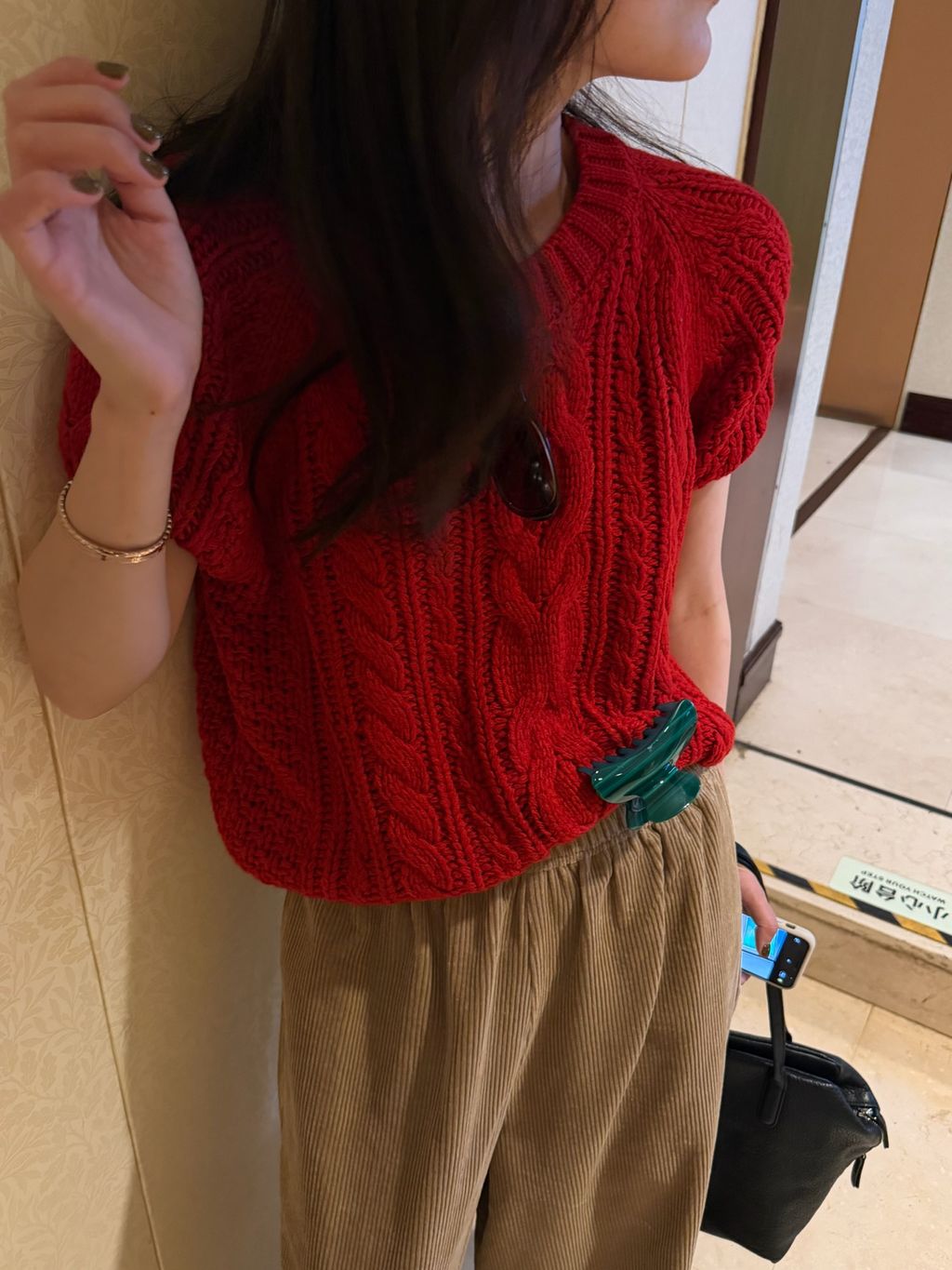 f94ff403c0bd541bacef43e6d63d401d