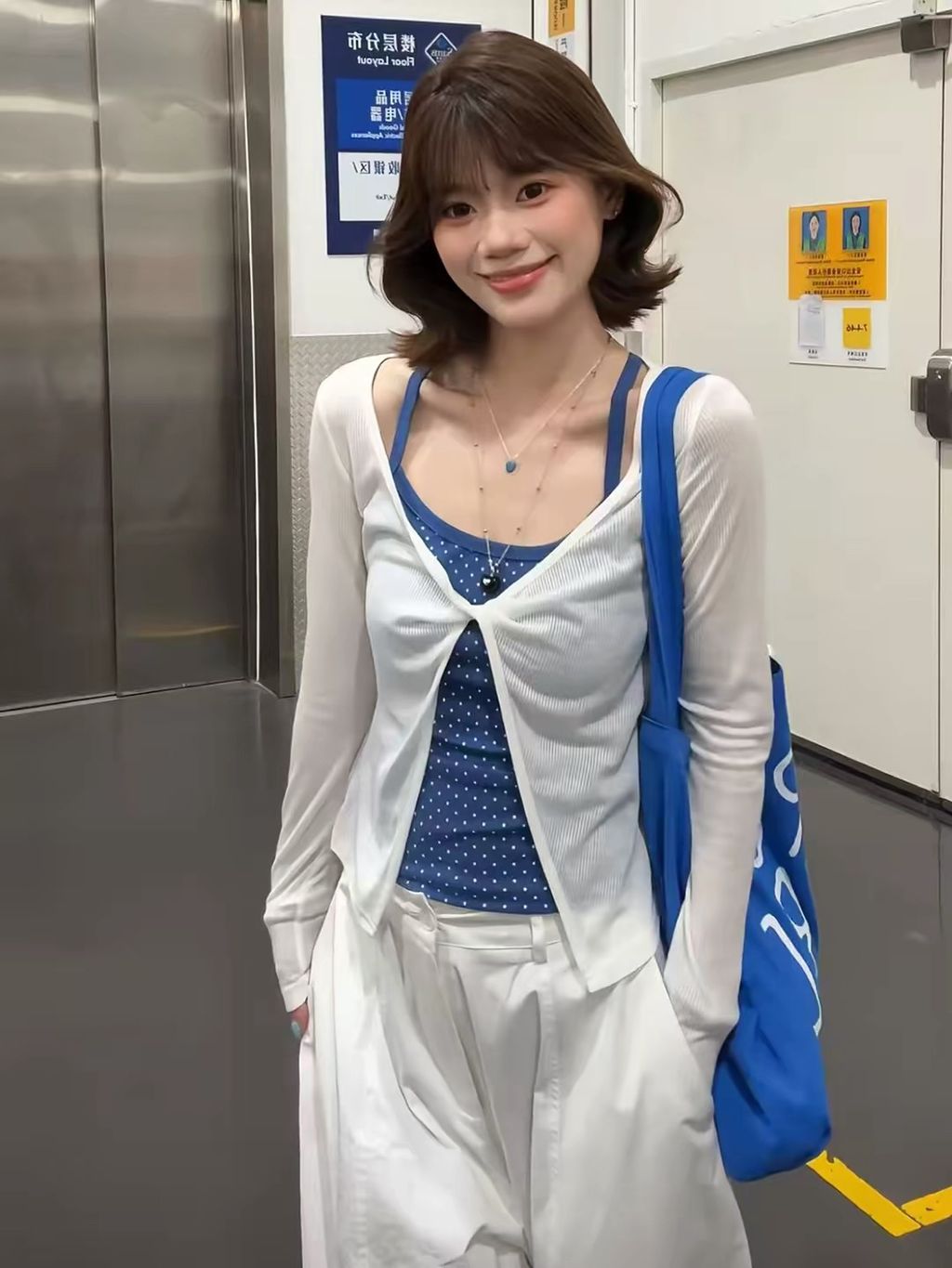 a9d9635e4d9a1b8315bbb328c3c6770e