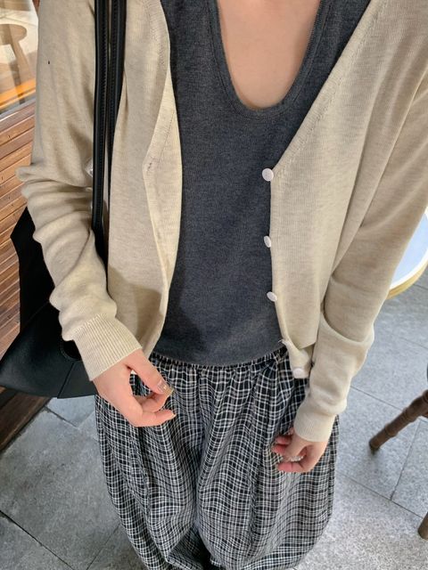 7c1e2e3657a551bb124c2e743049594d
