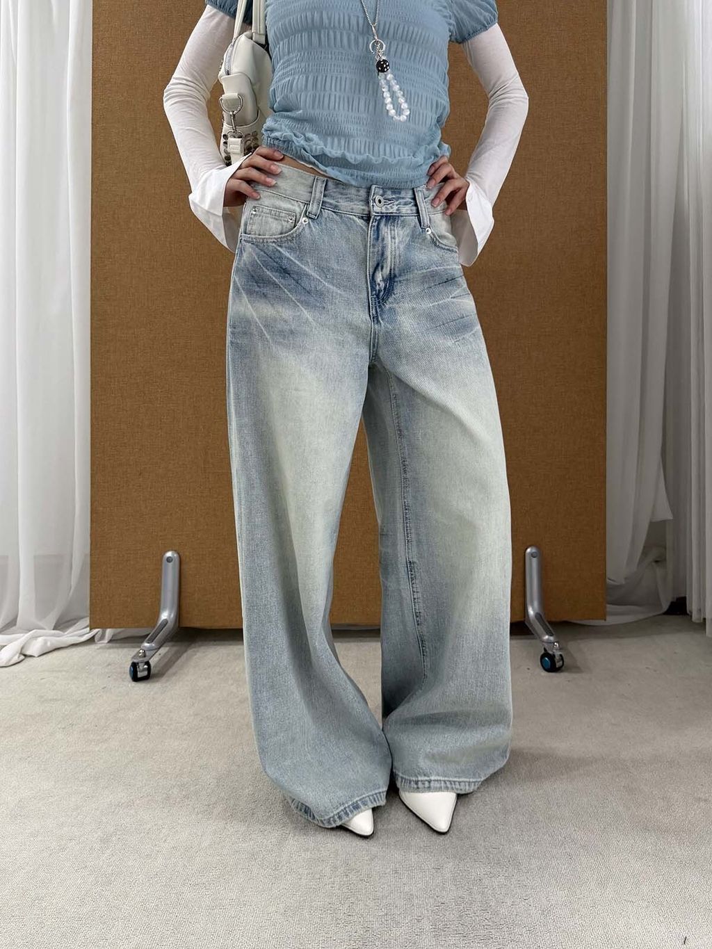 f79e12e5fbc9bb847e89d3e4dde35101