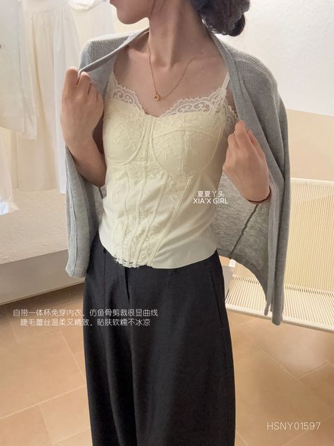 ed1b82f81016d18a64091c1b4c7833c9