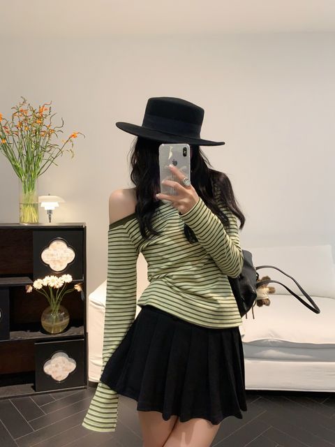 6bb0e2d4325fad8fe8f29587cf28a72e