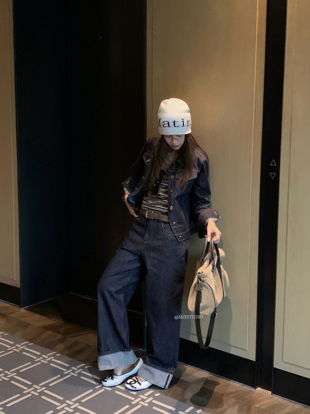 d8155b6e0f44200352b1dbe3cc98eaf9