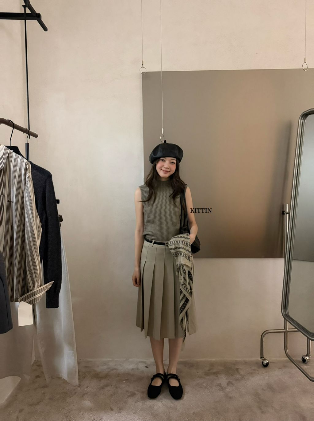 f7635efcb5fde4f1094f4e7d352e7542