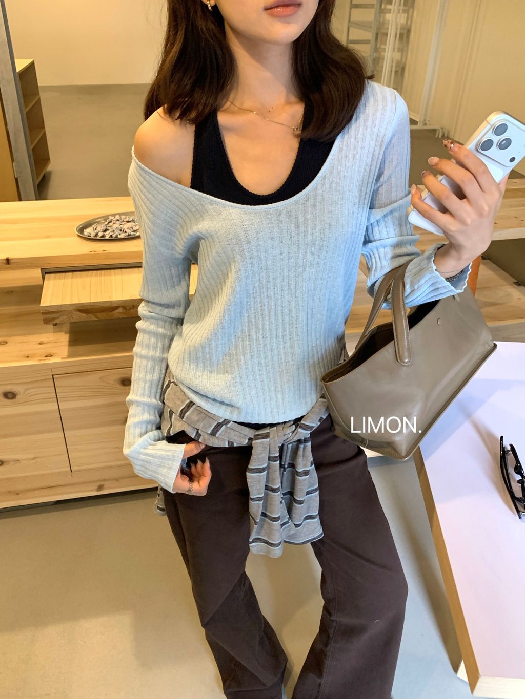 cfff267c4386e9bf145ccd3b81b6db1b