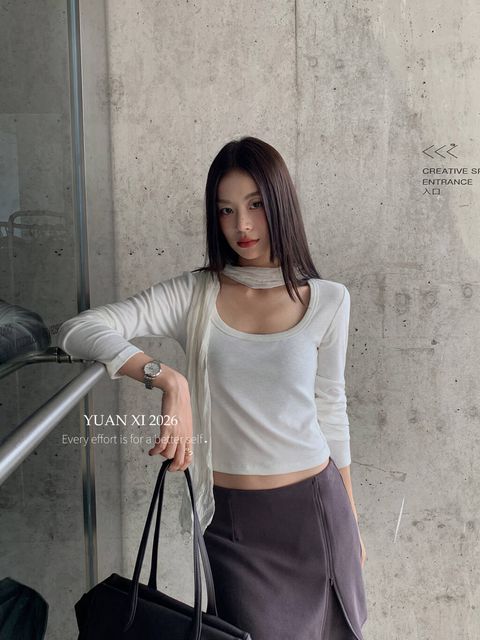 215dcd345cdc8081de92d773adf7e366