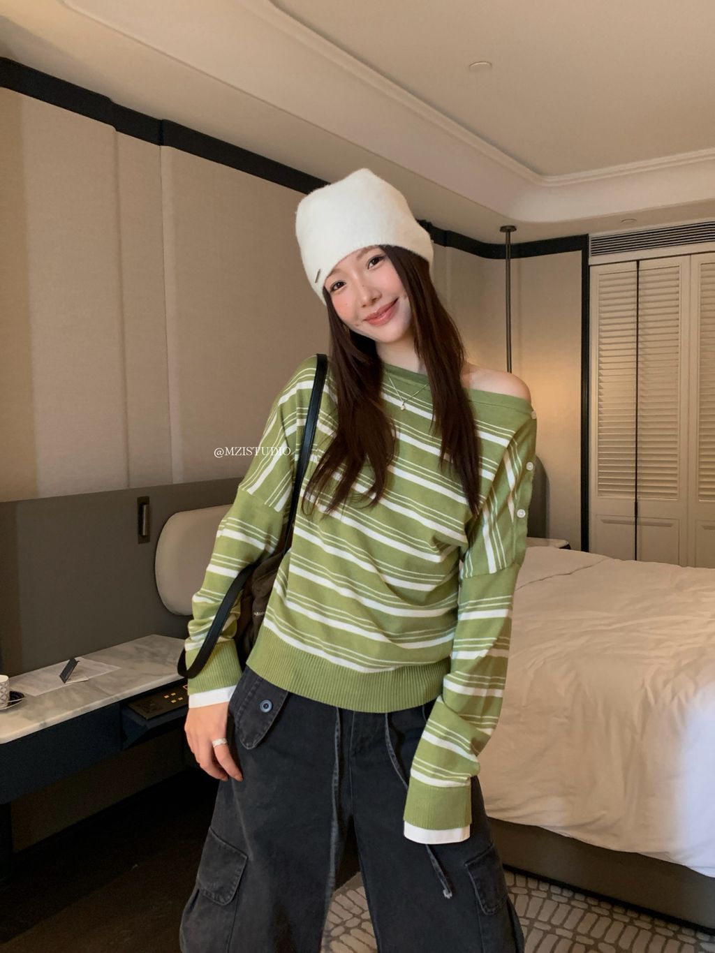 61ad1b53f05b8483a892937e8540e402